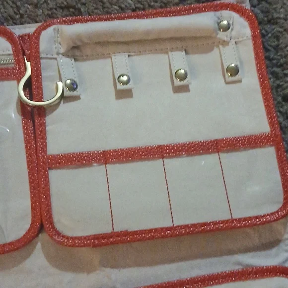 Kendra Scott Red Pebble Leather Jewelry Travel Case - Picture 11 of 16